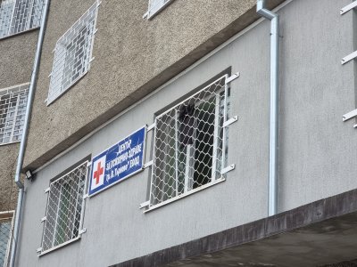 Woman Rampages with a Knife in Her Hand in a Polyclinic in Veliko Tarnovo