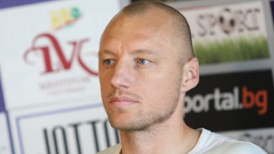 Иван Иванов: Ще налагаме млади български футболисти