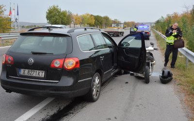 Пострадаха четирима пешеходци сред които 16 годишна бременна при катастрофа