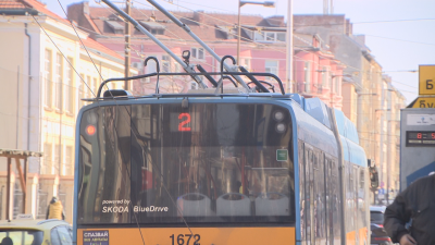 Hostages in a trolley bus in Sofia? Driver wouldn't let two passengers off, kept driving