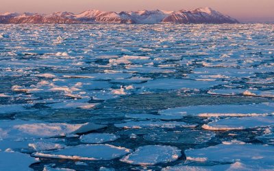 Учени предупреждават че вторият по големина леден масив в света