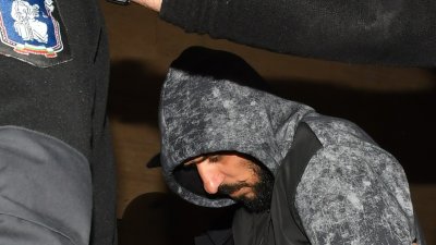 Прокуратурата в София предаде на съд мъжа, нарязал с макетно ножче съпругата си