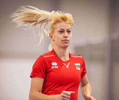 Андреа Савова - балканска вицешампионка на 400 м
