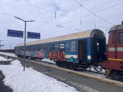 Замръзнали спирачки е вероятната причина за инцидента с влак на гарата в Карнобат