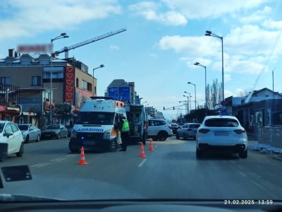 A four wheel drive crashed into an ambulance in Sofia