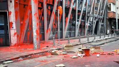 Даниел Митов: Агресията срещу полицаите няма да остане безнаказана