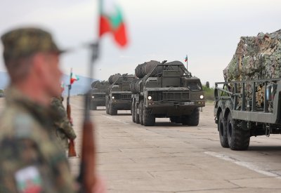 Военна техника ще се придвижва по републиканската пътна мрежа