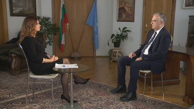 "Печалбата е позволена, но не и печалбарството" - пред БНТ говори министърът на развитието на Гърция