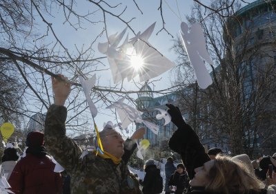От екипа на БНТ в Киев: Въздушни тревоги в Украйна на прага на третата годишнина от войната