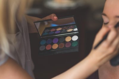 Подобряване на обучението по козметика искат от Асоциацията на козметиците в България