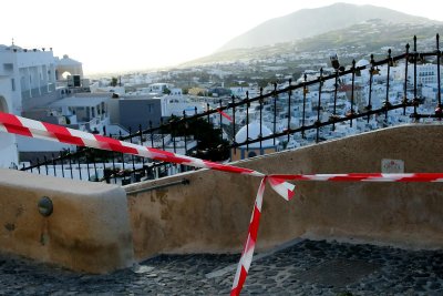 След серията от земетресения - отварят училищата в Санторини