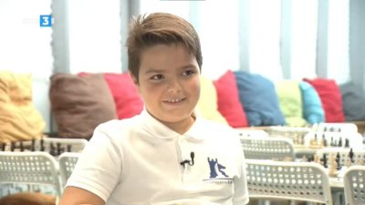 Ерик Стойчев спечели международен турнир по шахмат в Солун