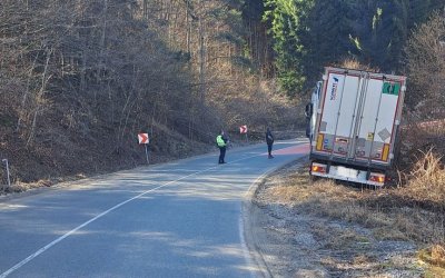 Отново е затруднено движението в прохода "Петрохан"
