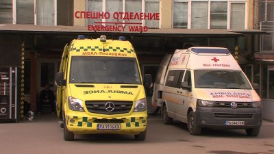 Пет деца се озоваха в спешното в Пазарджик след употреба на алкохол и вейпове