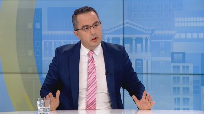 Цончо Ганев за яйцата, протакването и пълзящия фашизъм