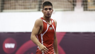 Националите в класически стил не успяха да стигнат до полуфиналите на еврошампионата по борба до 23 г.