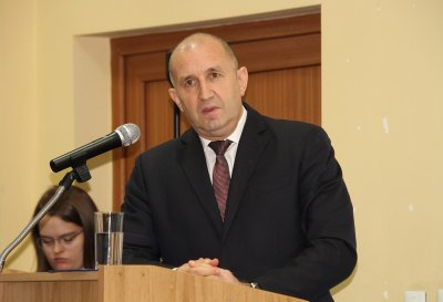 Президентът Румен Радев се обяви за въвеждане на машинно гласуване срещу изборните нарушения
