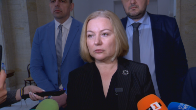 Надежда Йорданова: Виждаме колебание от ЦИК и "Информационно обслужване" да изпълнят определението на КС
