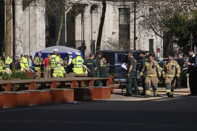 Ван удари пешеходци в Лондон