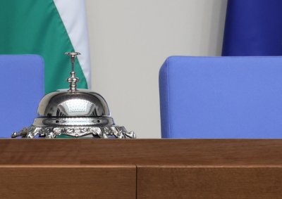 На първо четене: Приеха промени в Закона за Националната система за спешни повиквания