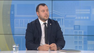 Петър Петров: Политиката на правителството в сектор "Външна политика" е пагубна за България