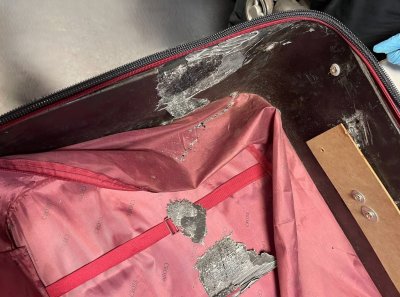 Cocaine worth nearly BGN 2 million seized by customs officers at the capital's airport