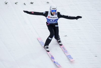 ФИС отмени временните наказания на норвежките ски скачачи