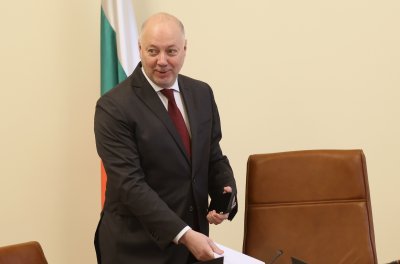 Желязков: Отпускаме 35 милиона за великденска добавка на близо 700 000 пенсионери