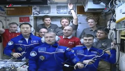 Тричленен екипаж пристигна на Международната космическа станция