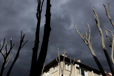 Облачно време следобед, ще превали в Източна България