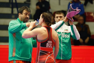 Биляна Дудова отстъпи пред украинка на европейското по борба