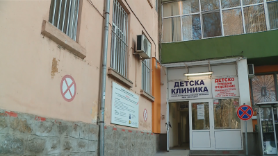 Трагедията с починалото бебе: Детето е било лекувано преди месец от пневмония