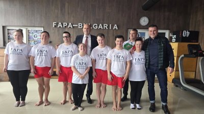 Румен Радев се срещна със спортистите от ФАФА