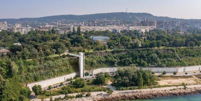Панорамен асансьор ще свързва Морската градина във Варна с крайбрежната алея