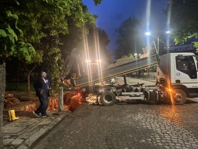 Авария наводни част от центъра на Пловдив