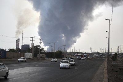Най-малко 8 жертви и над 700 ранени след взрив в иранско пристанище