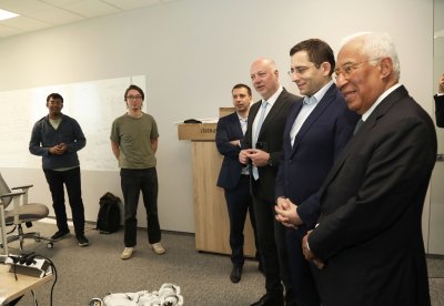 Премиерът Желязков представи на Коща постижения в областта на изкуствения интелект