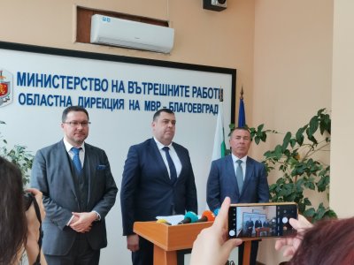 Даниел Митов: Всички полицейски управления да изследват пътните участъци с висока концентрация на катастрофи