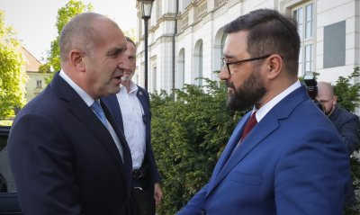 Насърчаването на обмена между България и Полша обсъди президентът Радев във Варшава