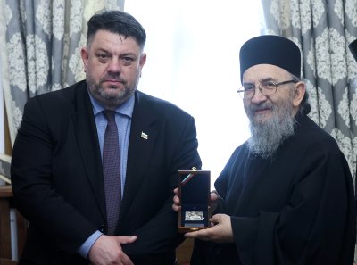 Атанас Зафиров води българската поклонническа делегация в Света гора