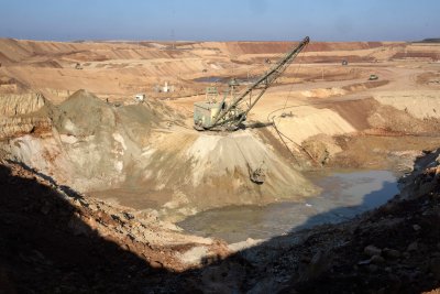 САЩ и Украйна подписаха сделката за украинските редки метали и минерали