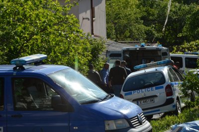 След убийството в Хасково: Ще поиска ли прокуратурата постоянен арест за задържаното 17-годишно момче
