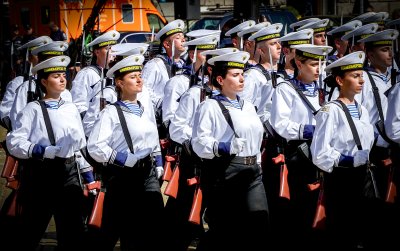 Празникът на 6 май: Жените в Българската армия носят честта на пагона