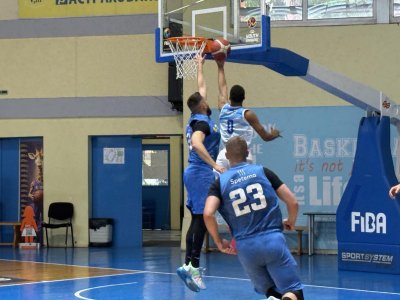 Рилски спортист преодоля Левски с лекота