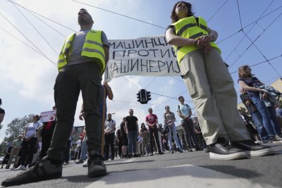 Протестиращите студенти в Сърбия искат предсрочни избори