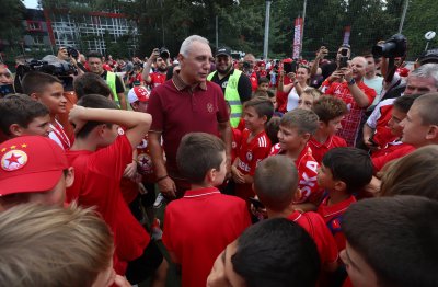 Христо Стоичков: Честит рожден ден на нашия любим ЦСКА