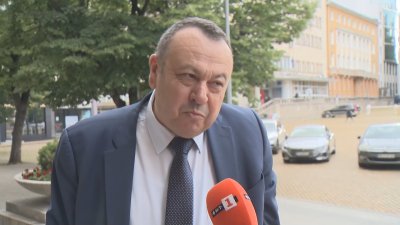 Хамид Хамид за отхвръления референдум: Самият президент преди каза, че въпрос за еврото е в нарушение на Конституцията