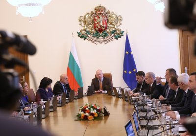 Кабинетът предлага откриване на Факултет по ветеринарна медицина и в Плевен