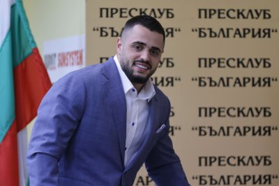 Насар: Искам да научим децата не как да тласкат големи тежести, а как да бъдат хора