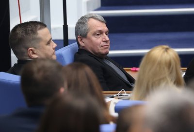 "Има такъв народ" си избират ново ръководство